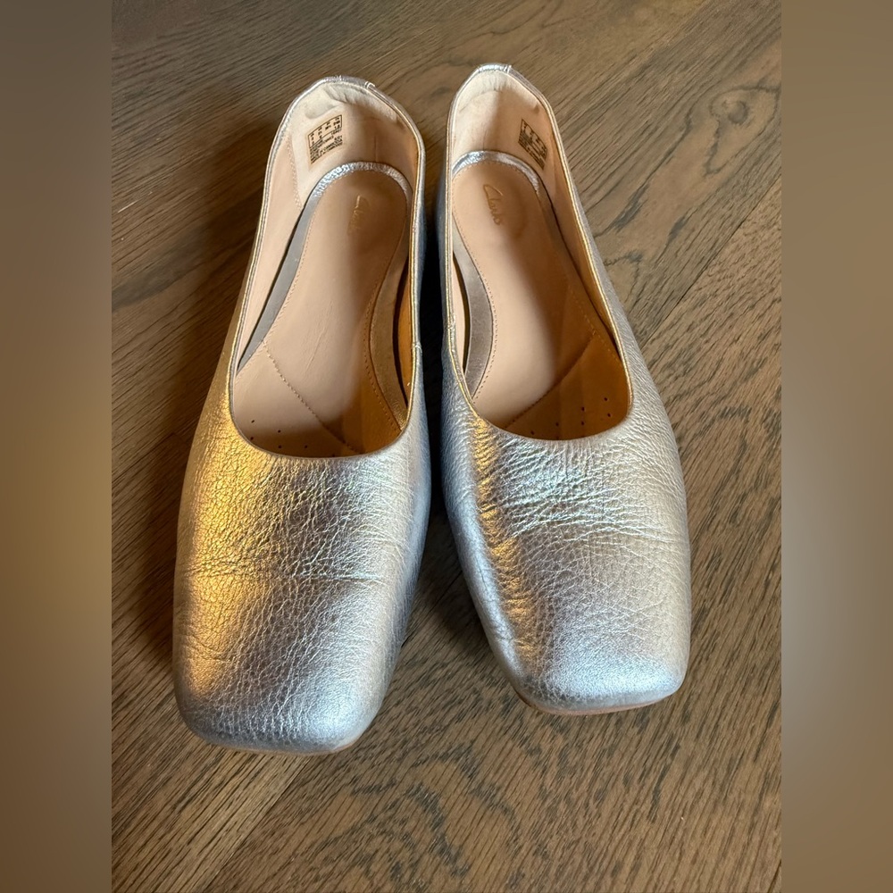 Clarks Silver Leather Ballet Flats